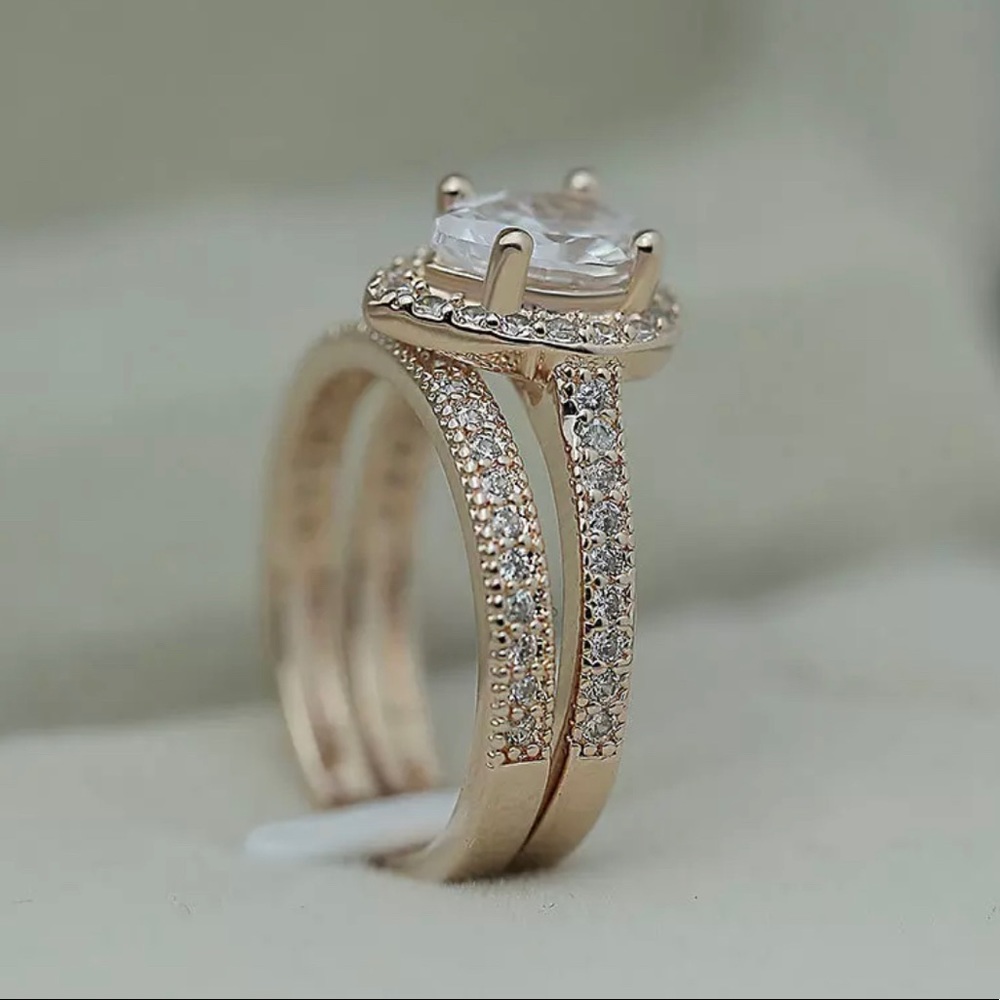 ✨2 Piece Engagement Ring✨18K Rose Gold Plated✨ - Picture 4 of 8